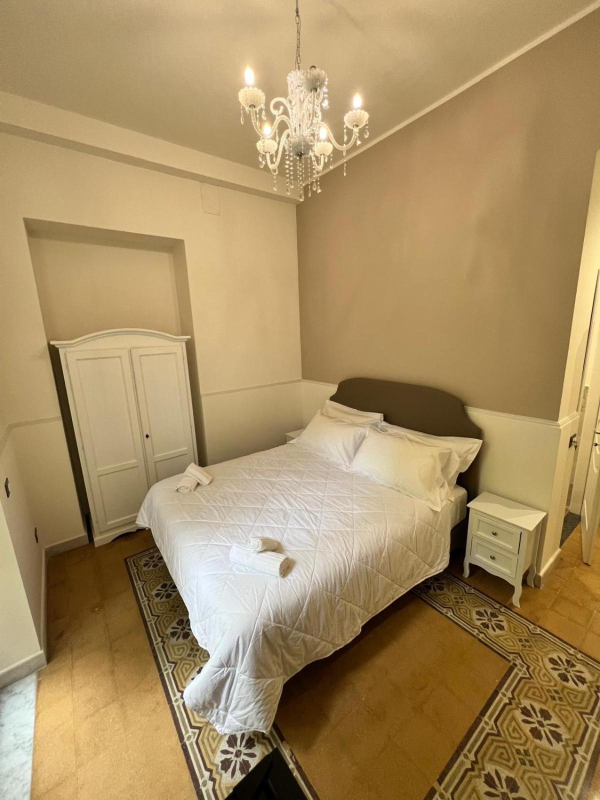 Aragona House Hotell Palermo Exteriör bild